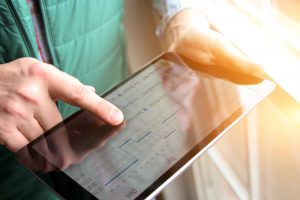 What Is a Truck Driver’s Travel Log?